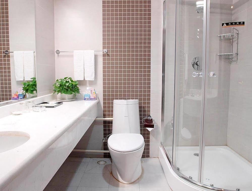Super 8 Hotel Xian Da Yan Ta מראה חיצוני תמונה